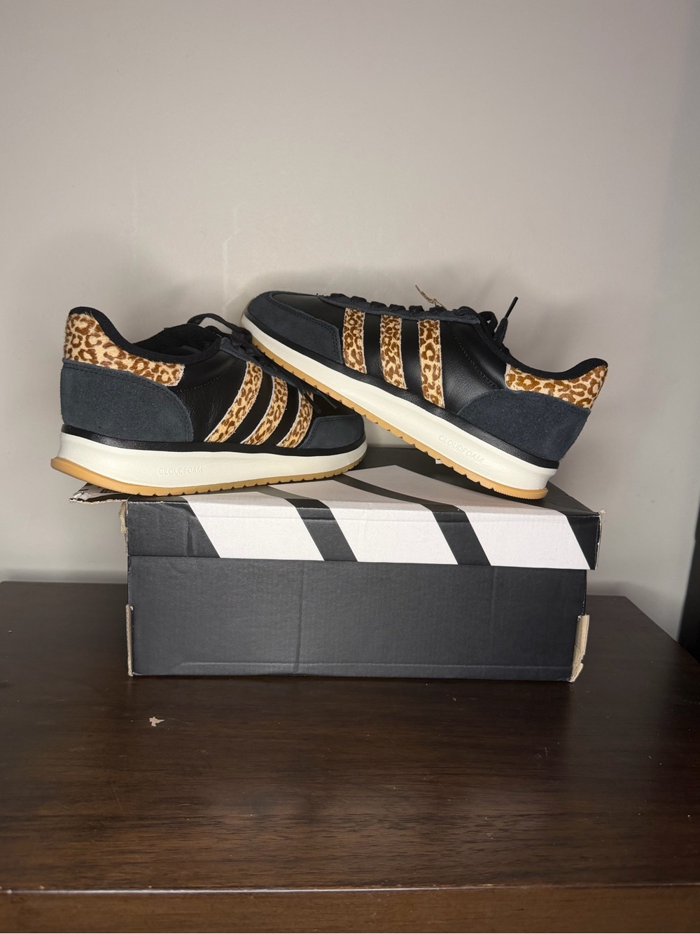 Adidas Run 70s 2.0